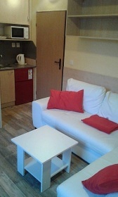 Chalupa u p�ehrady Fl�je - Kl�ny - Kru�n� hory