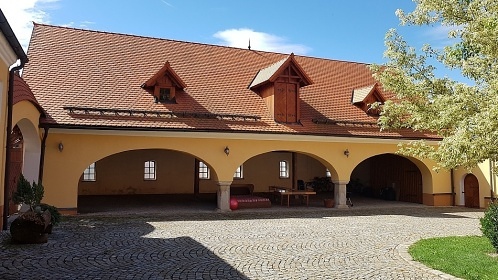 Wellness chalupa s baz�nem - u jezera Medard