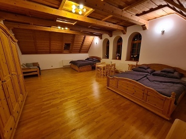 Wellness chalupa s baz�nem - u jezera Medard