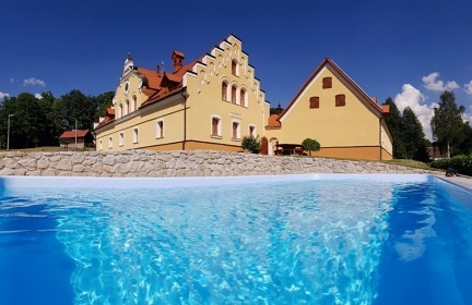 Wellness chalupa s baz�nem - u jezera Medard