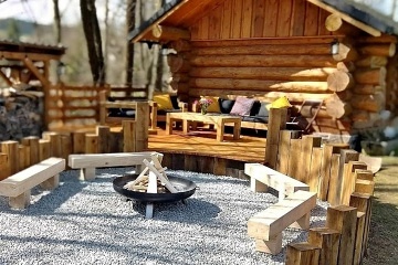 Srubov� chata - Novohradsk� hory - Nov� Hrady