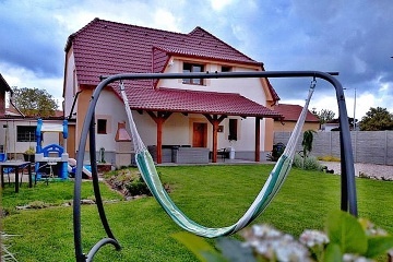Chalupa Labská stezka - Poděbrady - Opolany