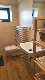 Chalupa s baz�nem u p�ehrady - Rali�ka - Beskydy