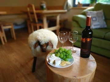 Chalupa s baz�nem u p�ehrady - Rali�ka - Beskydy