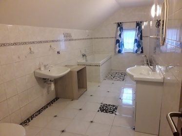 Chalupa s baz�nem - Hrub� Jesen�k - P�emyslov