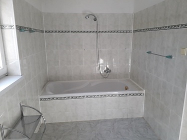 Chalupa s baz�nem - Hrub� Jesen�k - P�emyslov