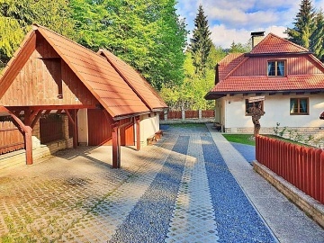 Chalupa s wellness - pod horou Radho�� - Pustevny