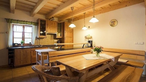 Valask roubenka s baznem - cyklostezka Beva