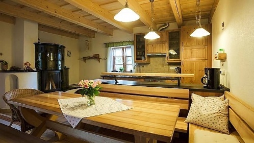 Valask roubenka s baznem - cyklostezka Beva