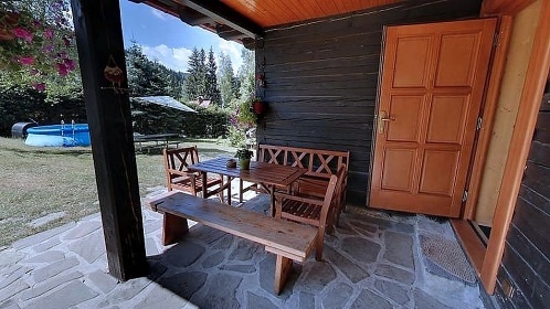 Valask roubenka s baznem - cyklostezka Beva