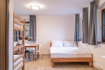 Chalupa se saunou - Kl�novec - p�ehrada P��se�nice