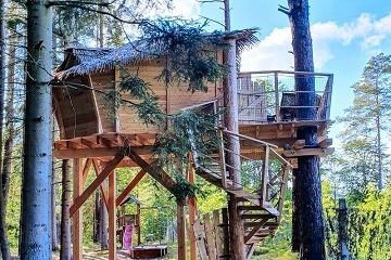 Treehouse Chrastn - Resort Ralsko - Glamping