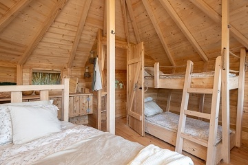 Glamping v korunách stromů -  Hamr na jezeře