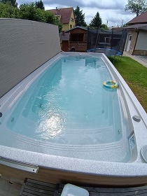 Wellness chalupa a baz�n - Podorlicko