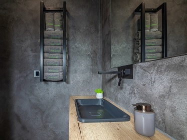 Rodinn� chata - dom�c� kino a v��ivka - Malenovice