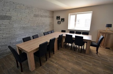 Chalupa s baz�nem - Mikulovsko - CHKO P�lava