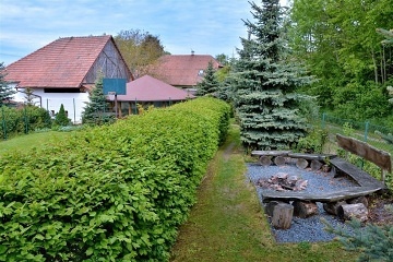 Chalupa s baz�nem - p�ehrada Se� - �elezn� hory