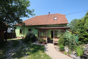 Recenze: Chalupa s bazénem - přehrada Seč - Železné hory