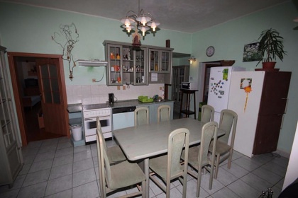 Chalupa s baz�nem - p�ehrada Se� - �elezn� hory