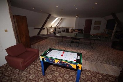 Chalupa s baz�nem - p�ehrada Se� - �elezn� hory