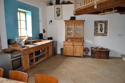 Jiho�esk� chalupa a uzav�en� dv�r - Slavonice