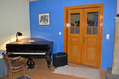 Jiho�esk� chalupa a uzav�en� dv�r - Slavonice