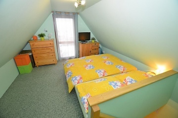 Chata s baz�nem - z�mek Hrub� Sk�la - �esk� r�j