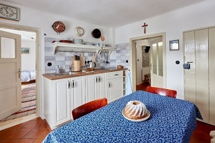 Nov� objekt: Chalupa u pramene �eky Odry - hrad Helf�t�n 2M-149