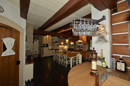 Chalupa Krkonoe - bazn a sauna - ern hora