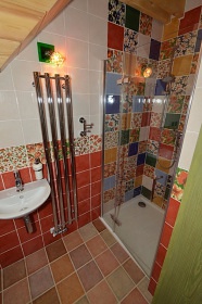 Chalupa Krkonoe - bazn a sauna - ern hora