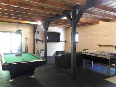 Roubenka wellness a vinný sklep - východní Čechy