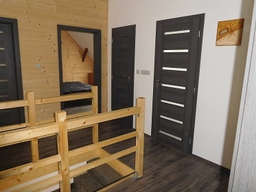 Roubenka wellness a vinný sklep - východní Čechy