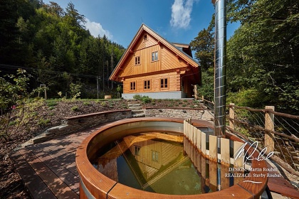 Wellness chalupa Krkonoe - a vinn sklep