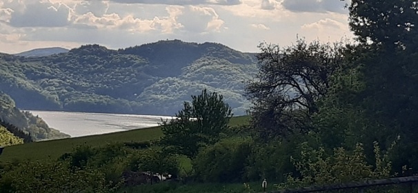 Chalupa Javorn�ky - Nosick� p�ehrada - �eka V�h