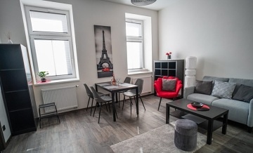 Apartmánový dům Sklípek - Trutnov - Krkonoše