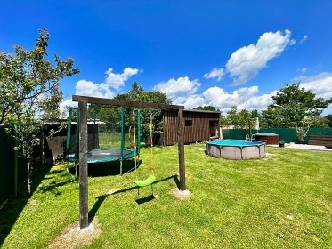 Wellness chata s baz�nem - hrad Nov� Hrady