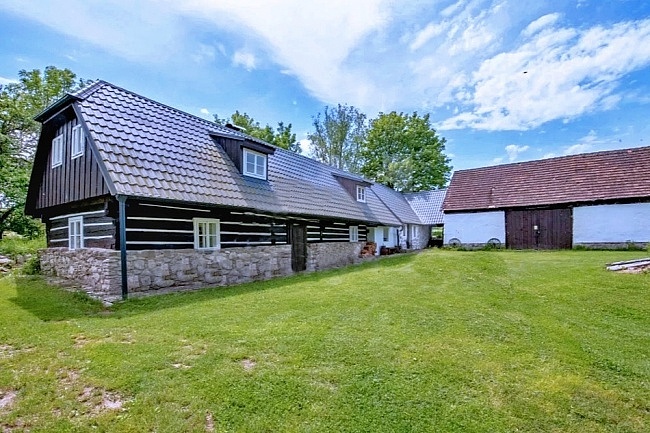 Roubenka na samotě - Chřešťovice - Orlík