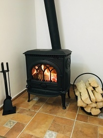 Roubenka na samotě - Chřešťovice - Orlík