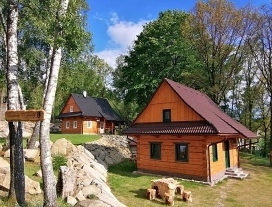 Recenze: Roubenky U veverky - Lomy - Česká Kanada