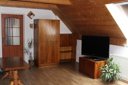 Chalupa ji�n� Morava - CHKO P�lava - Nov� Ml�ny