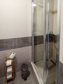 Chalupa s baznem - CHKO Plava - Nov Mlny