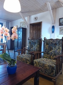 Chalupa baz�n a vinn� sklep - Nov� Ml�ny - P�lava