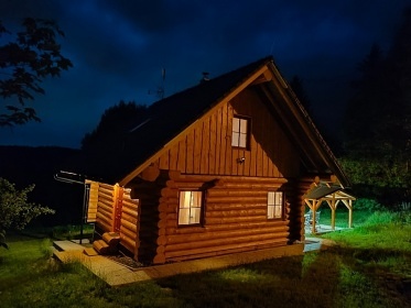 Srub se saunou - p�ehrada Les�k - Kru�n� hory