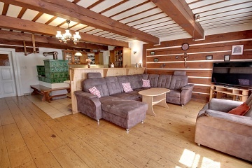 Rouben� chalupa s baz�nem - �esk� r�j