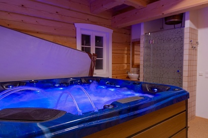 Roubenka baz�n a wellness - Sobot�n - Jesen�ky