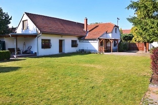 Nový objekt: Chalupa střední Čechy - ZOO Chleby - Nymburk 1C-083