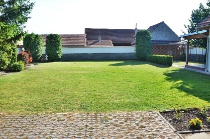 Chalupa střední Čechy - ZOO Chleby - Nymburk