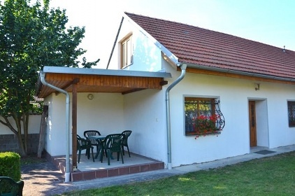 Chalupa střední Čechy - ZOO Chleby - Nymburk