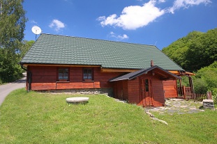 Nov� objekt: Chalupa s baz�nem v Jesen�k�ch - Zlat� Hory 2M-018