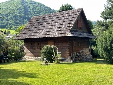 Roubenka Vyšné Kamence - Vrátná Dolina - Rozsutec